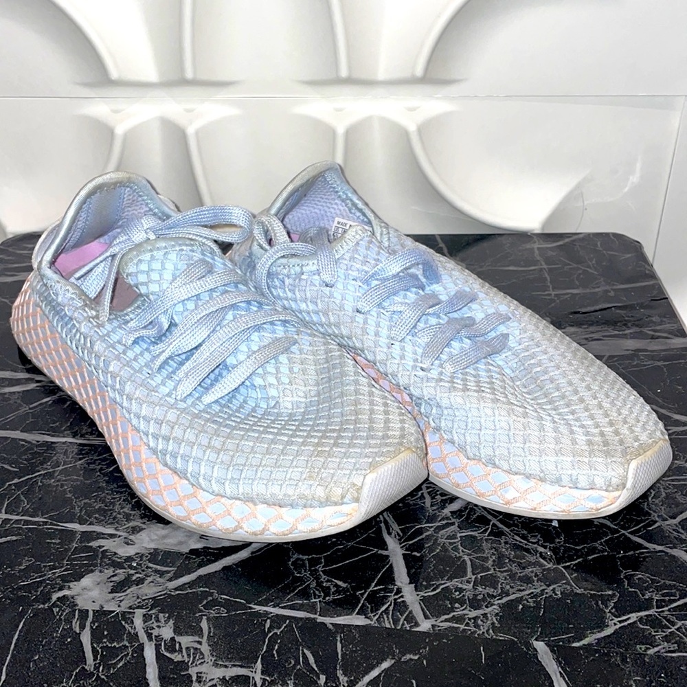 Adidas men grey knit deerupt runner size 6.5